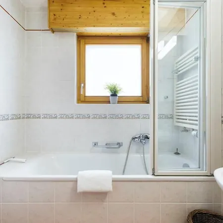 Auroch - - Cheminee - Parking - Vue - Calme * Verbier