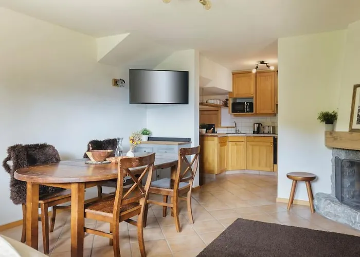 Auroch - - Cheminee - Parking - Vue - Calme Apartment